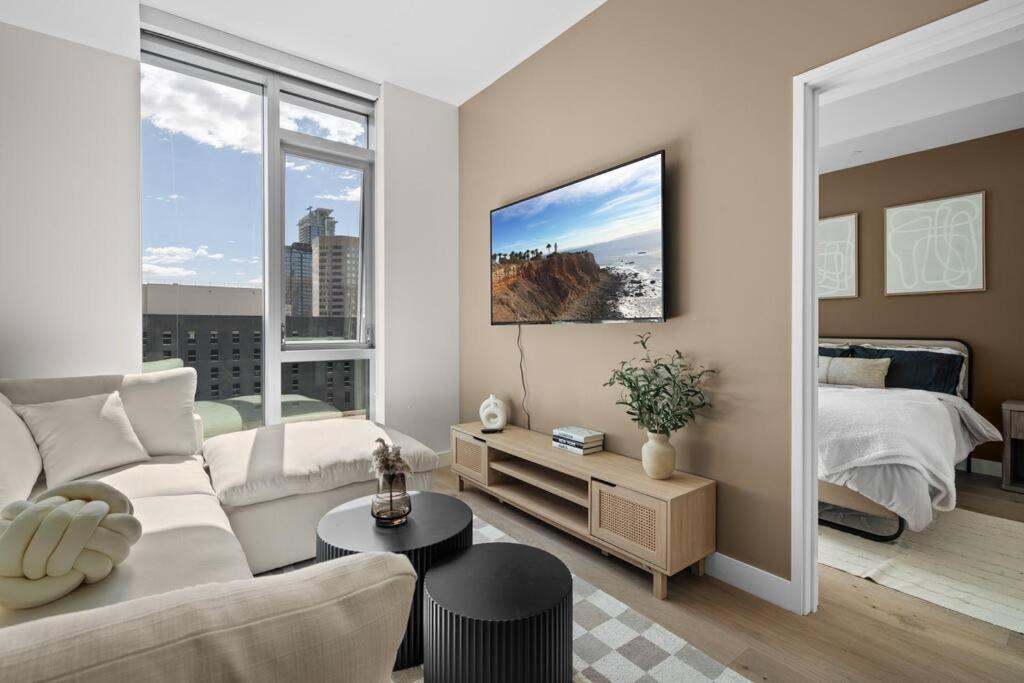 Epitome Of Luxury In Dtla Appartement